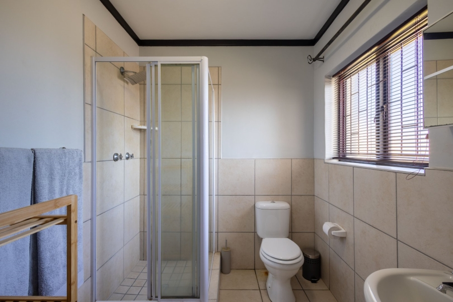 3 Bedroom Property for Sale in Santini Village Western Cape
